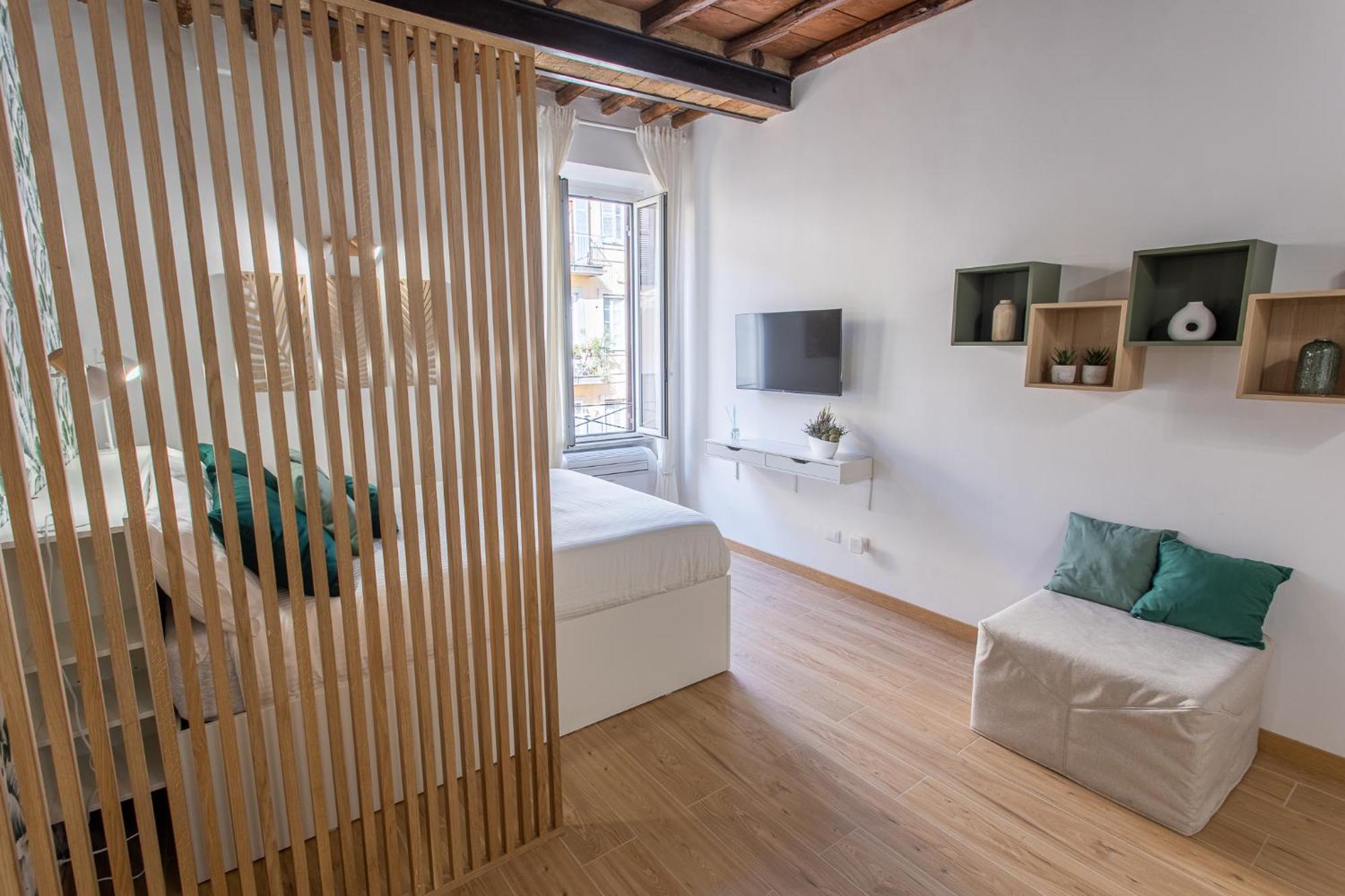 Charming Flat Rione Monti *